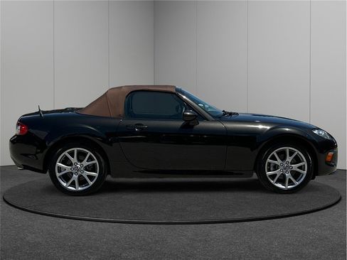 Used 2013 MAZDA MX-5 Miata Grand Touring image 10