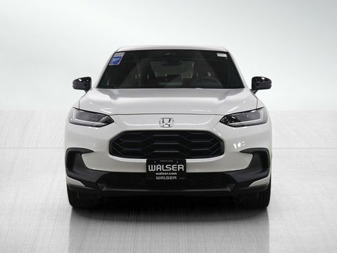 Used 2023 Honda HR-V Sport image 8