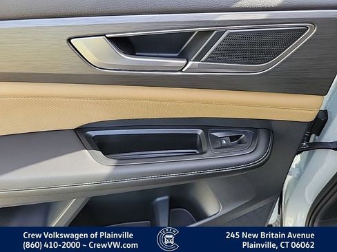 New 2026 Volkswagen Atlas Cross Sport SE image 48