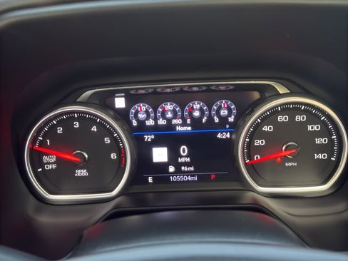 Used 2021 Chevrolet Tahoe Premier w/ Premium Package image 18