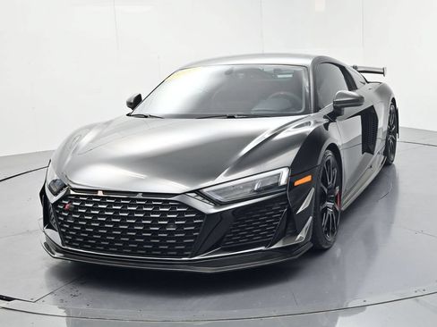 Used 2023 Audi R8 V10 GT RWD image 3