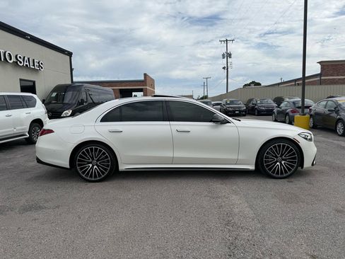 Used 2022 Mercedes-Benz S 500 4MATIC image 4