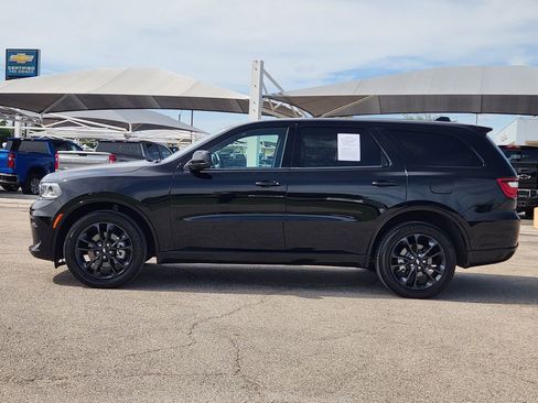 Used 2025 Dodge Durango GT AWD/4WD image 4