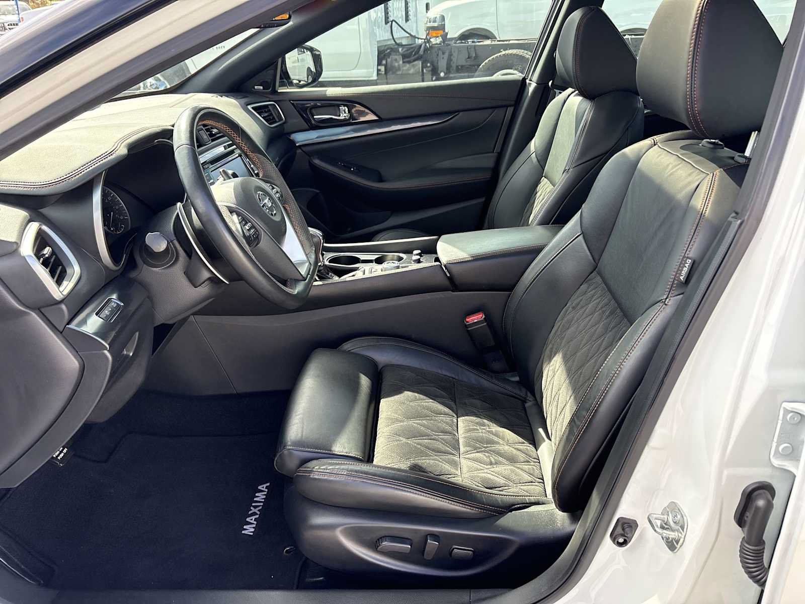 Used 2020 Nissan Maxima SR w/ Illumination Package FWD image 20