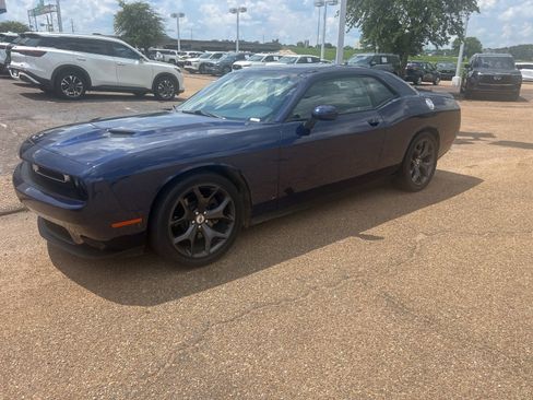Used 2017 Dodge Challenger SXT w/ Sound Group RWD image 24