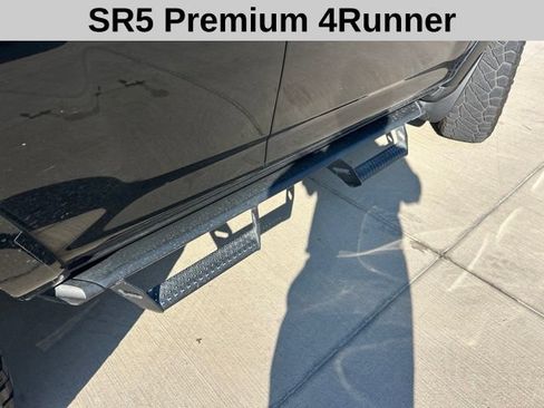 Used 2024 Toyota 4Runner SR5 Premium RWD image 3