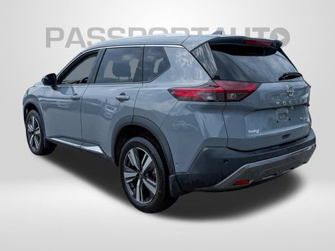 Certified 2023 Nissan Rogue SL w/ SL Premium Package AWD/4WD image 3