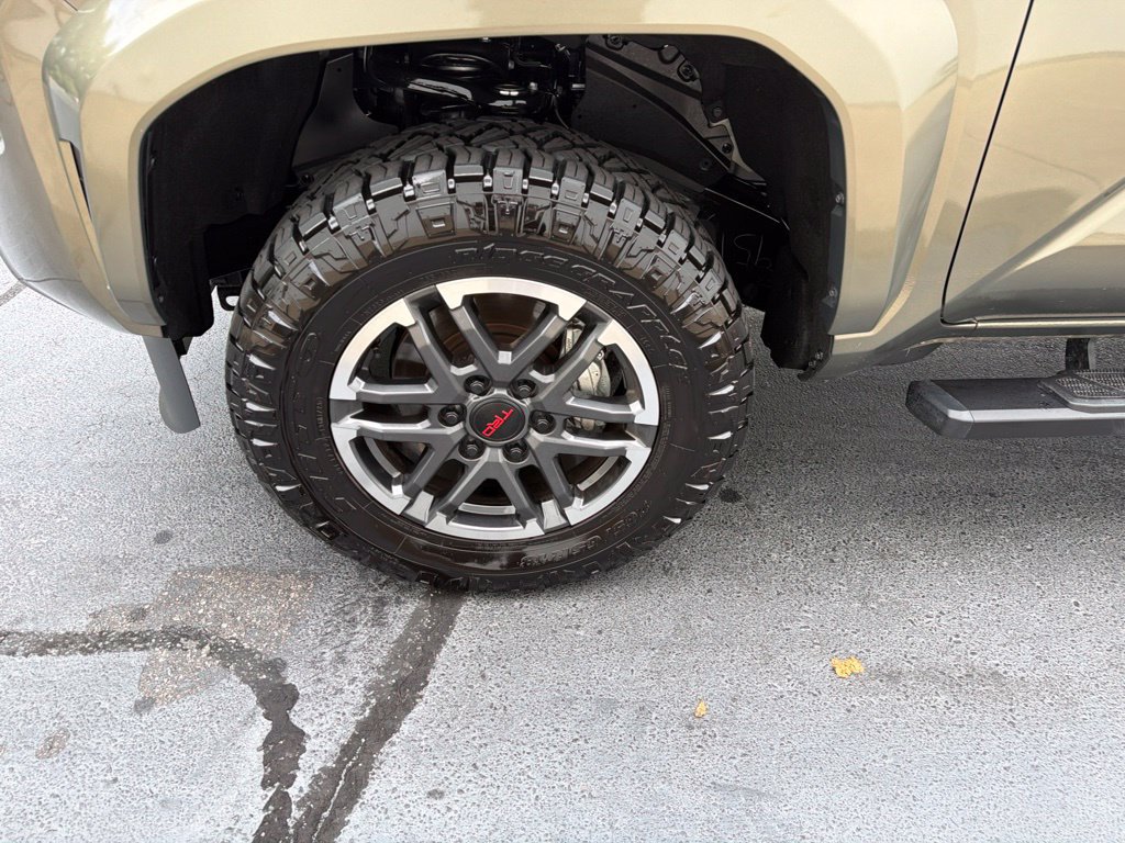 Used 2025 Toyota Tacoma TRD Sport RWD image 21