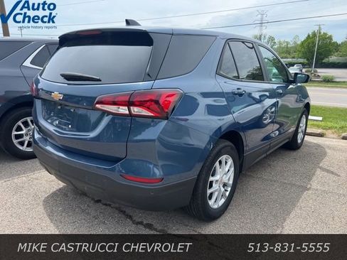 Used 2024 Chevrolet Equinox LS w/ LS Convenience Package FWD image 3