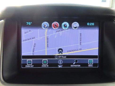 Used 2017 GMC Yukon SLT AWD/4WD image 22