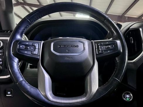 Used 2019 GMC Sierra 1500 Denali w/ Denali Ultimate Package AWD/4WD image 23
