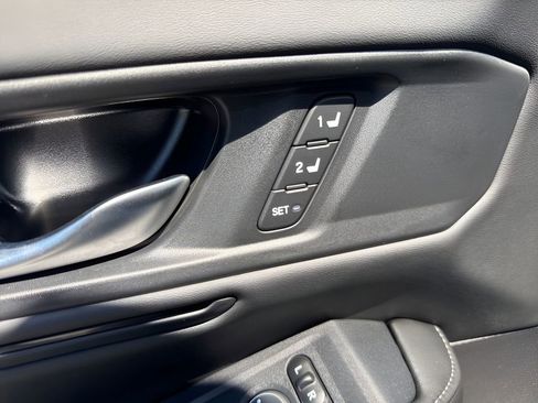 Used 2025 Honda Accord Sport image 12