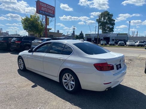 Used 2016 BMW 528i xDrive Sedan w/ Premium Package image 7