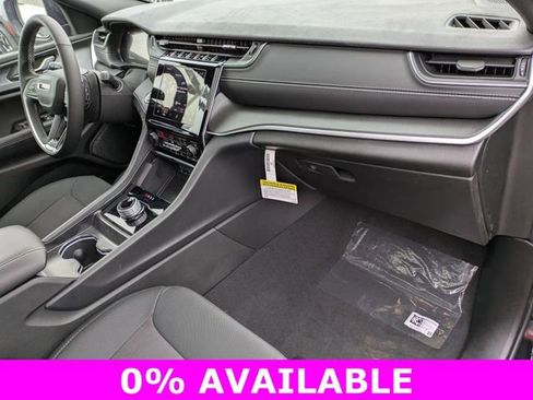 New 2026 Jeep Grand Cherokee Laredo image 28