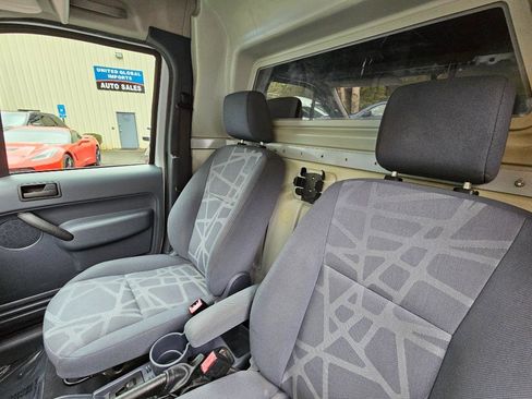 Used 2013 Ford Transit Connect XLT image 27