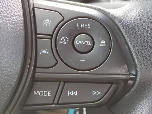 Used 2023 Toyota Corolla LE FWD image 19