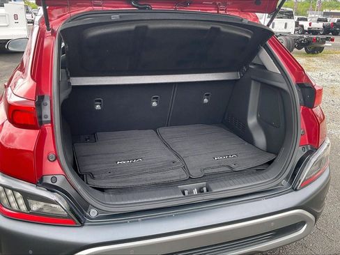 Used 2023 Hyundai Kona Limited AWD/4WD image 4