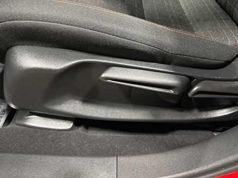 Used 2024 Honda HR-V Sport image 13