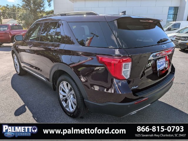 Used 2023 Ford Explorer XLT w/ Equipment Group 202A RWD image 6