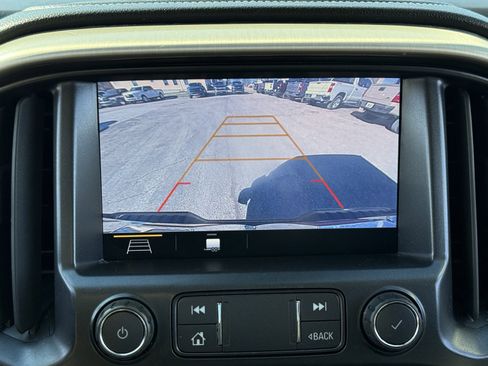 Used 2021 GMC Canyon Denali image 26