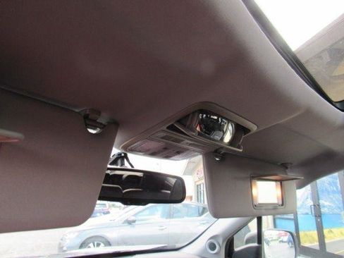Used 2017 Honda Pilot EX-L image 37