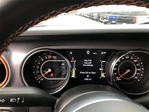 Used 2023 Jeep Gladiator Mojave image 23