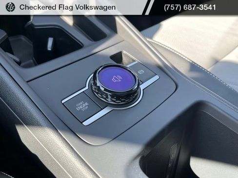 New 2026 Volkswagen Tiguan SE R-Line AWD/4WD image 43