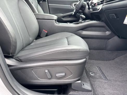 New 2026 Kia Sorento EX AWD/4WD image 13
