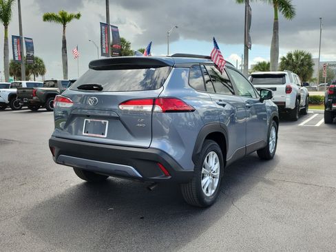 Used 2023 Toyota Corolla Cross LE w/ Moonroof Package image 11