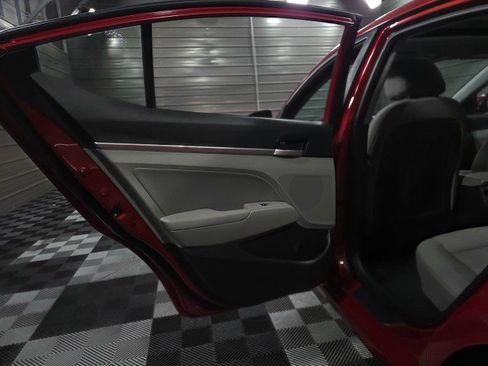 Used 2019 Hyundai Elantra Value Edition image 31