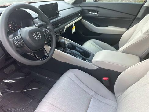 New 2025 Honda Accord SE image 21