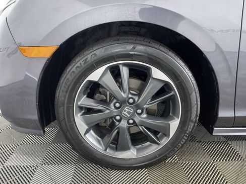Used 2023 Honda Odyssey Elite image 16