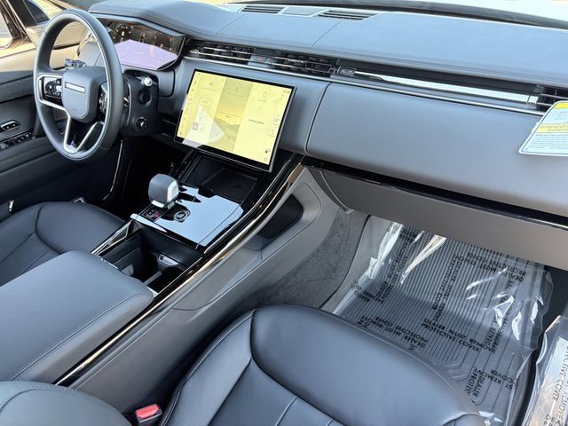 New 2026 Land Rover Range Rover Sport SE AWD/4WD image 11