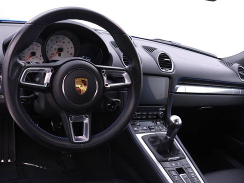 Certified 2022 Porsche 718 Boxster GTS image 23