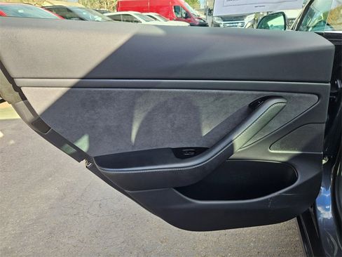 Used 2019 Tesla Model 3 Long Range image 14