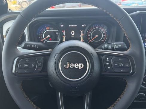 Used 2024 Jeep Wrangler Sport AWD/4WD image 24