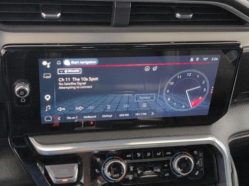 Used 2023 GMC Sierra 1500 Denali w/ Denali Reserve Package AWD/4WD image 7