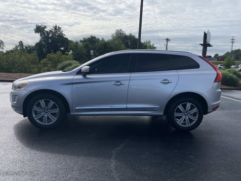 Used 2016 Volvo XC60 T6 Platinum w/ Climate Package AWD/4WD image 4