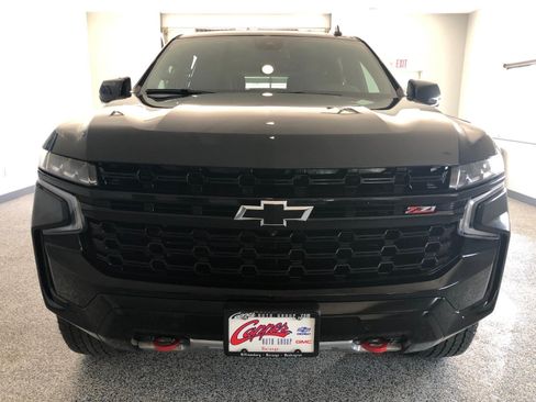 Used 2023 Chevrolet Suburban Z71 w/ Luxury Package AWD/4WD image 6