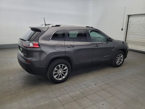 Used 2019 Jeep Cherokee Latitude Plus w/ Comfort/Convenience Group AWD/4WD image 10