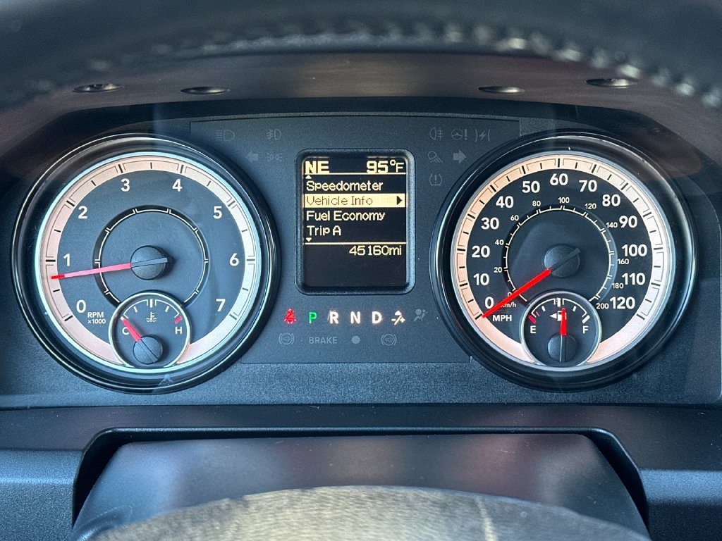 Used 2016 RAM 1500 SLT AWD/4WD image 25