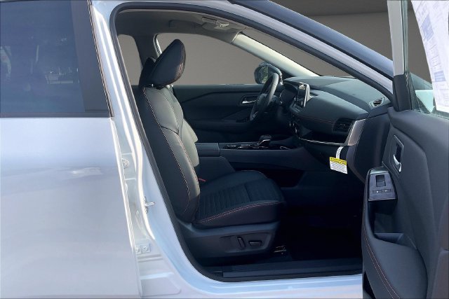 New 2026 Nissan Rogue SV w/ Rock Creek Premium Package AWD/4WD image 10
