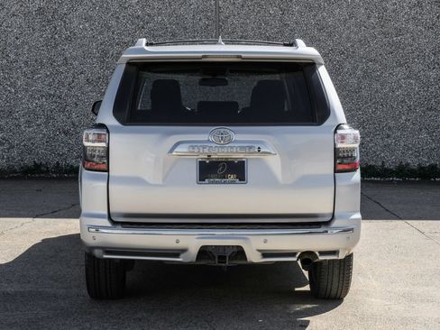 Used 2014 Toyota 4Runner Limited RWD image 9