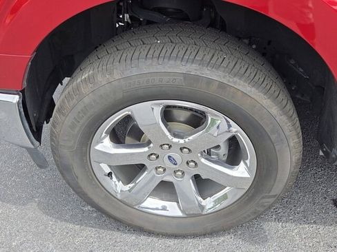 Used 2022 Ford F150 Lariat w/ Equipment Group 502A High AWD/4WD image 18