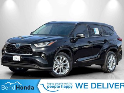 Used 2023 Toyota Highlander Limited