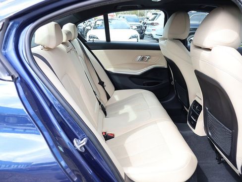 Used 2023 BMW 330i Sedan w/ Convenience Package RWD image 38