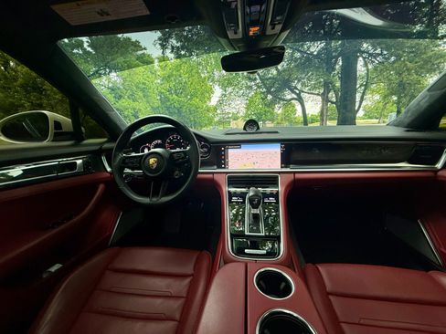 Used 2022 Porsche Panamera GTS w/ Premium Package AWD/4WD image 41