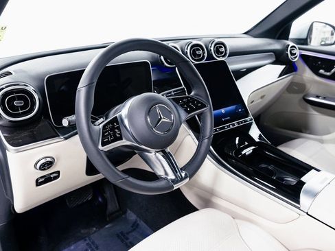 Certified 2026 Mercedes-Benz GLC 300 4MATIC image 8