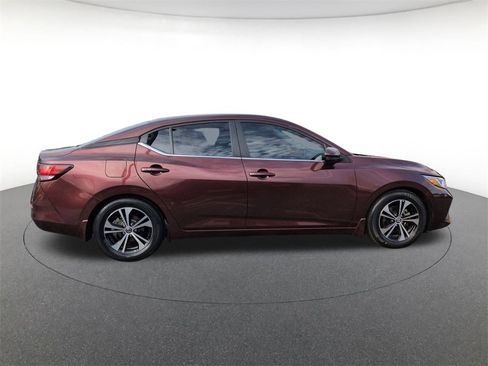 Used 2020 Nissan Sentra SV image 4