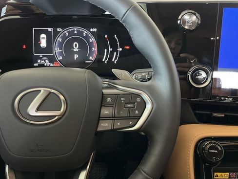 Certified 2026 Lexus NX 350 AWD w/ Accessory Package (2T) image 16